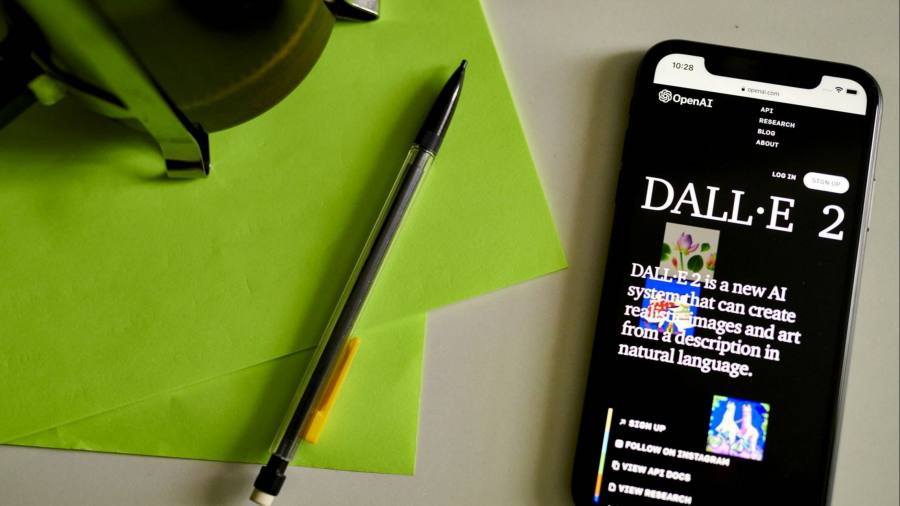 Microsoft conferma "un investimento multimiliardario" nel creatore di ChatGPT OpenAI