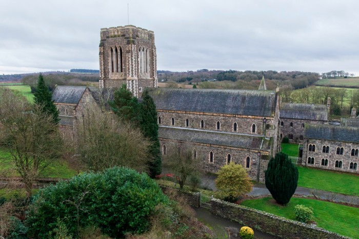 Abbazia di Monte San Bernardo