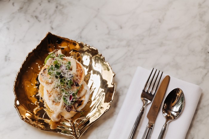 Colazione all'Hotel 717 – frittata di marshmallow e tartufo