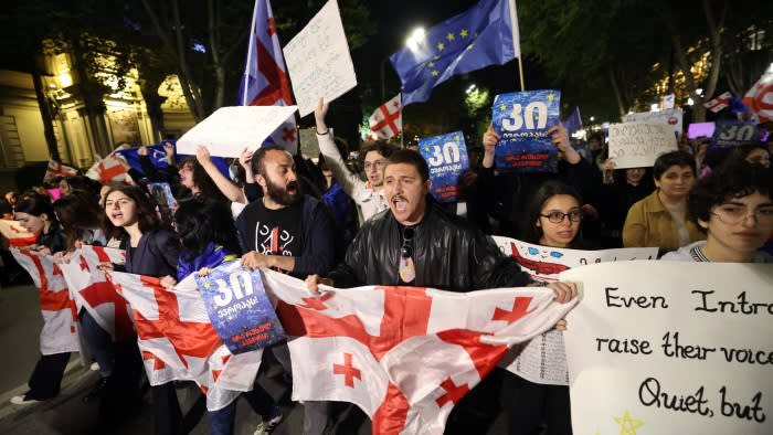 Come il sogno europeo della Georgia viene eroso dalla legge sull'influenza straniera