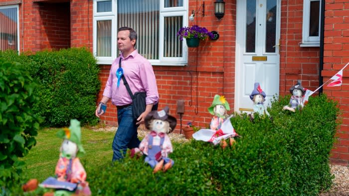 Gli elettori scontenti del Regno Unito minacciano di restare a casa il giorno delle elezioni