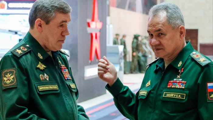 La Corte penale internazionale emette mandati di arresto per i russi Sergei Shoigu e Valery Gerasimov