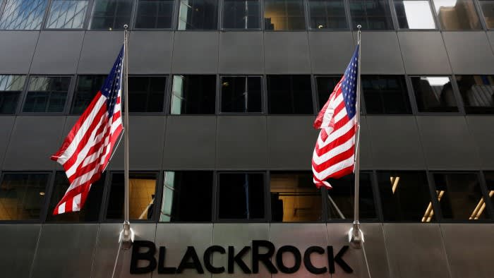 BlackRock affronta le proposte sul clima con una nuova politica di voto