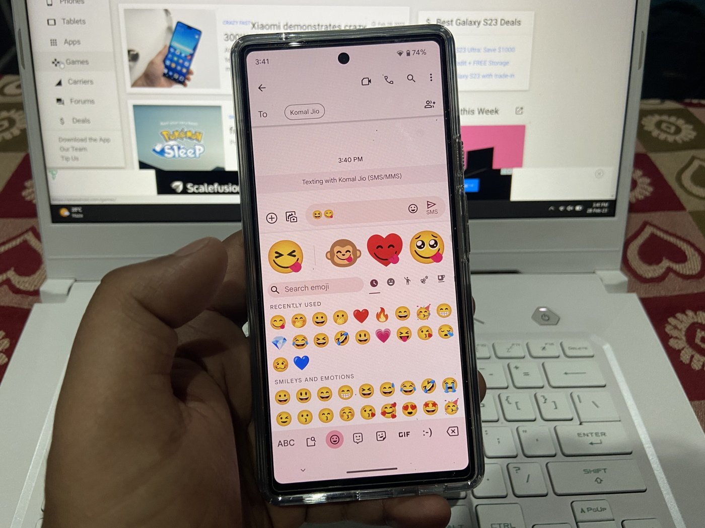 Come usare Emoji Kitchen di Gboard per creare adesivi emoji personalizzati