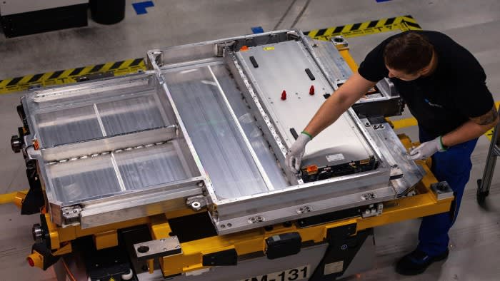 I problemi delle batterie in Europa dimostrano che i governi devono migliorare il loro gioco