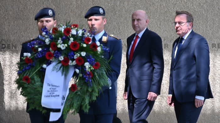 Il Regno Unito firma un nuovo patto di difesa con la Germania