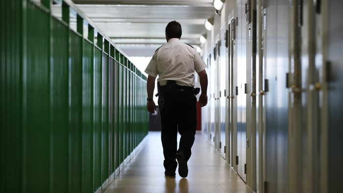 Le condizioni carcerarie peggiorano drasticamente in Inghilterra e Galles