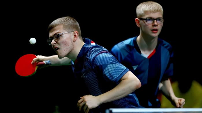 come si manifestano le rivalità tra fratelli nello sport olimpico