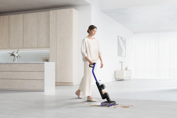 Lavapavimenti elettrico Dyson WashG1, £599,99