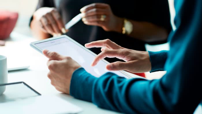 Banche e studi di contabilità dovrebbero prepararsi al costo delle perdite di posti di lavoro nell'intelligenza artificiale, avvertono i sindacati