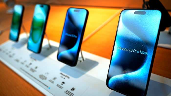 I ricavi di Apple aumentano grazie al forte business dei servizi e alle vendite di iPad