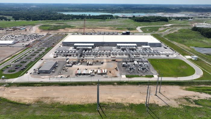 La crescente domanda di energia AI aumenta le azioni delle utility