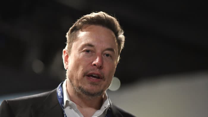 Elon Musk attacca l'Australia definendola "fascista" per la legge sulla disinformazione sui social media