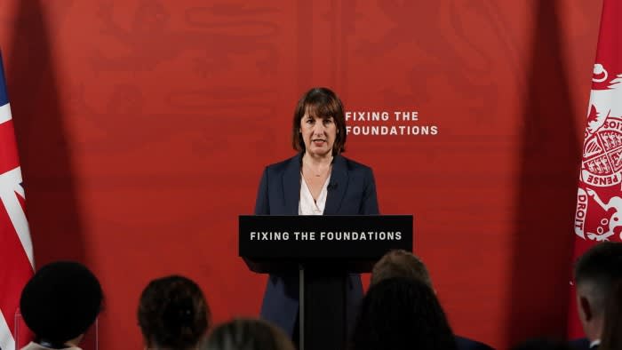 Il Tesoro del Regno Unito si rifiuta di rivelare i dettagli chiave del "buco nero" fiscale da 22 miliardi di sterline