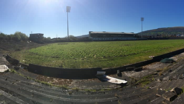 Il governo del Regno Unito elimina i fondi per l'ammodernamento dello stadio in Irlanda del Nord