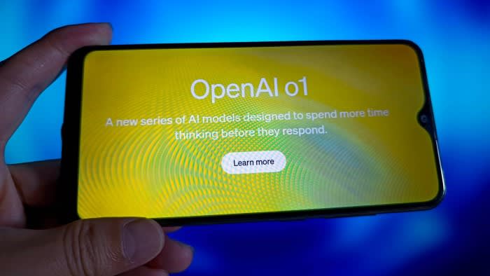 OpenAI riconosce che i nuovi modelli aumentano il rischio di uso improprio per creare armi biologiche