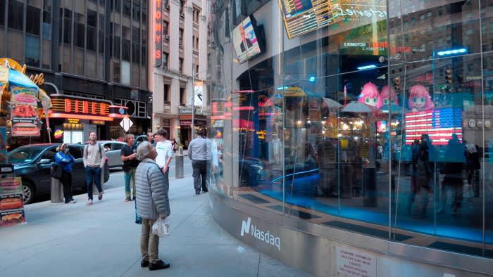 Il Nasdaq tocca livelli record mentre i titoli tecnologici si riprendono dalle vendite estive