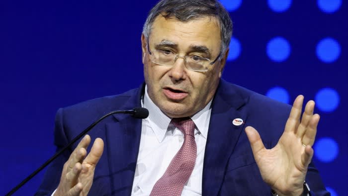 TotalEnergies avverte che frenerà gli investimenti nel Regno Unito a causa delle tasse sulle entrate inaspettate