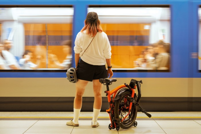 Bicicletta elettrica Brompton G Line