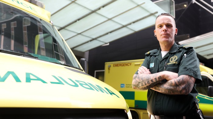 La minaccia di sciopero pone l’attenzione sul sistema sanitario in difficoltà dell’Irlanda del Nord