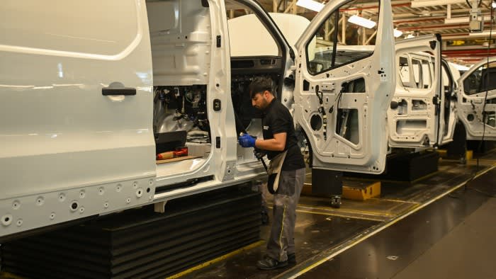 La Francia spinge Bruxelles a ritardare le multe alle case automobilistiche