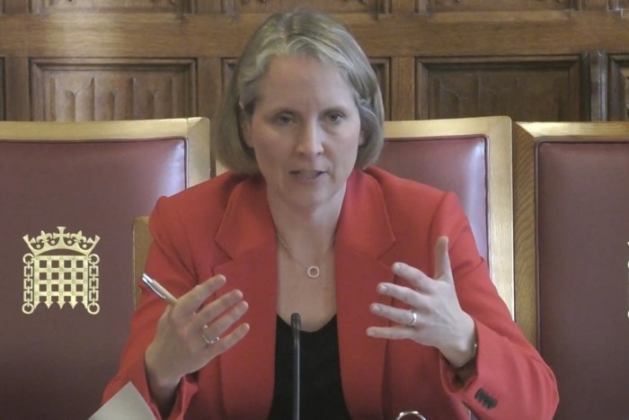 Emma Reynolds parla di mercoledì