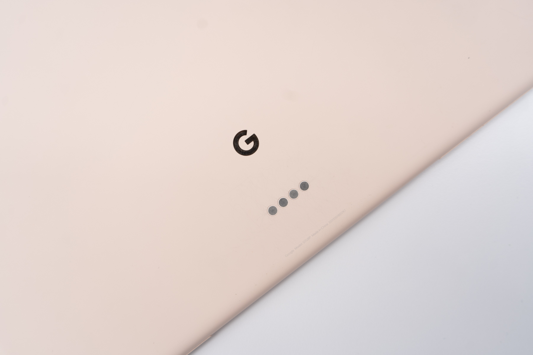 Ora puoi acquistare una versione "de-googled" del tablet pixel