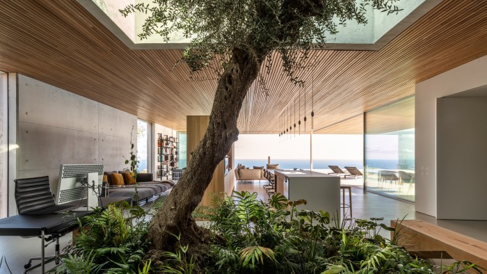 Il settore immobiliare di lusso va fuori dalla griglia