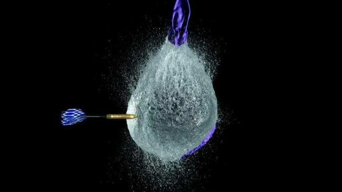 Anatomia di una pompa e una discarica cinese