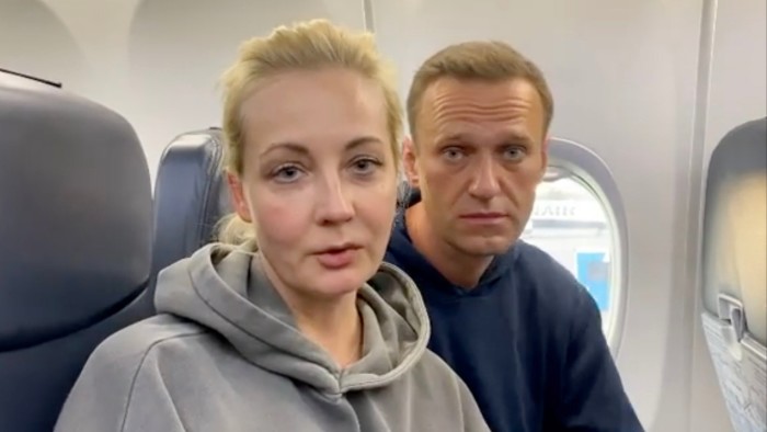 Alexei Navalny and Yulia Navalnaya in 2021