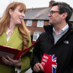 La minaccia per Keir Starmer cresce mentre Angela Rayner sostiene Andy Burnham come deputato
