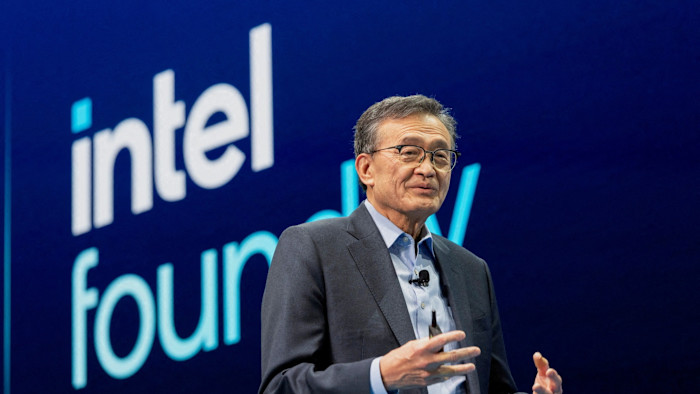 Le azioni Intel scendono del 17% poiché i problemi di offerta limitano la crescita