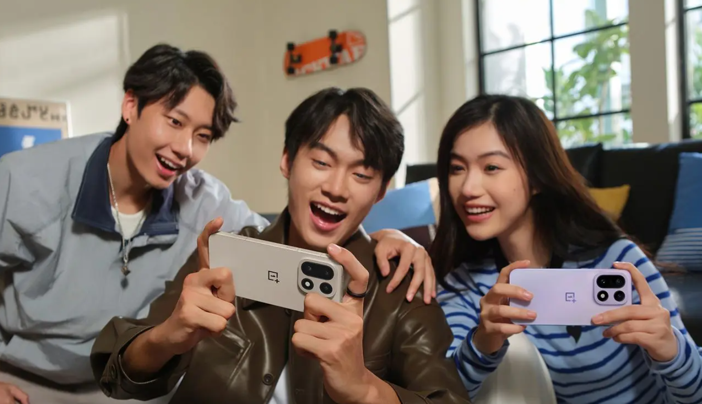 Le voci su OnePlus 16 indicano un grande aggiornamento della fotocamera da 200 MP nel 2026