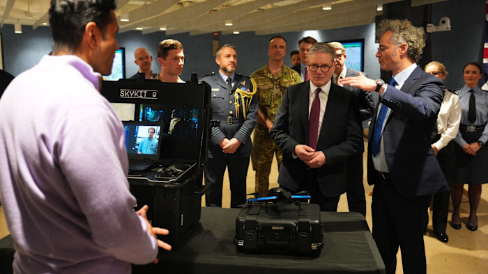 Come Palantir ha catturato il Ministero della Difesa