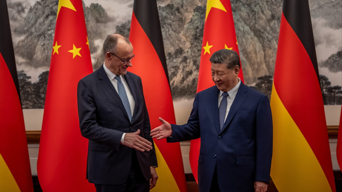 Friedrich Merz incontra il cinese Xi Jinping mentre aumentano le tensioni commerciali