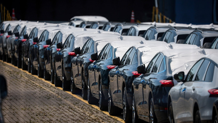 L’UE ritarda la ratifica dell’accordo commerciale con gli Stati Uniti