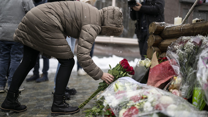 La Svizzera pagherà 56.000 dollari alle vittime dell'incendio del nightclub di Crans-Montana