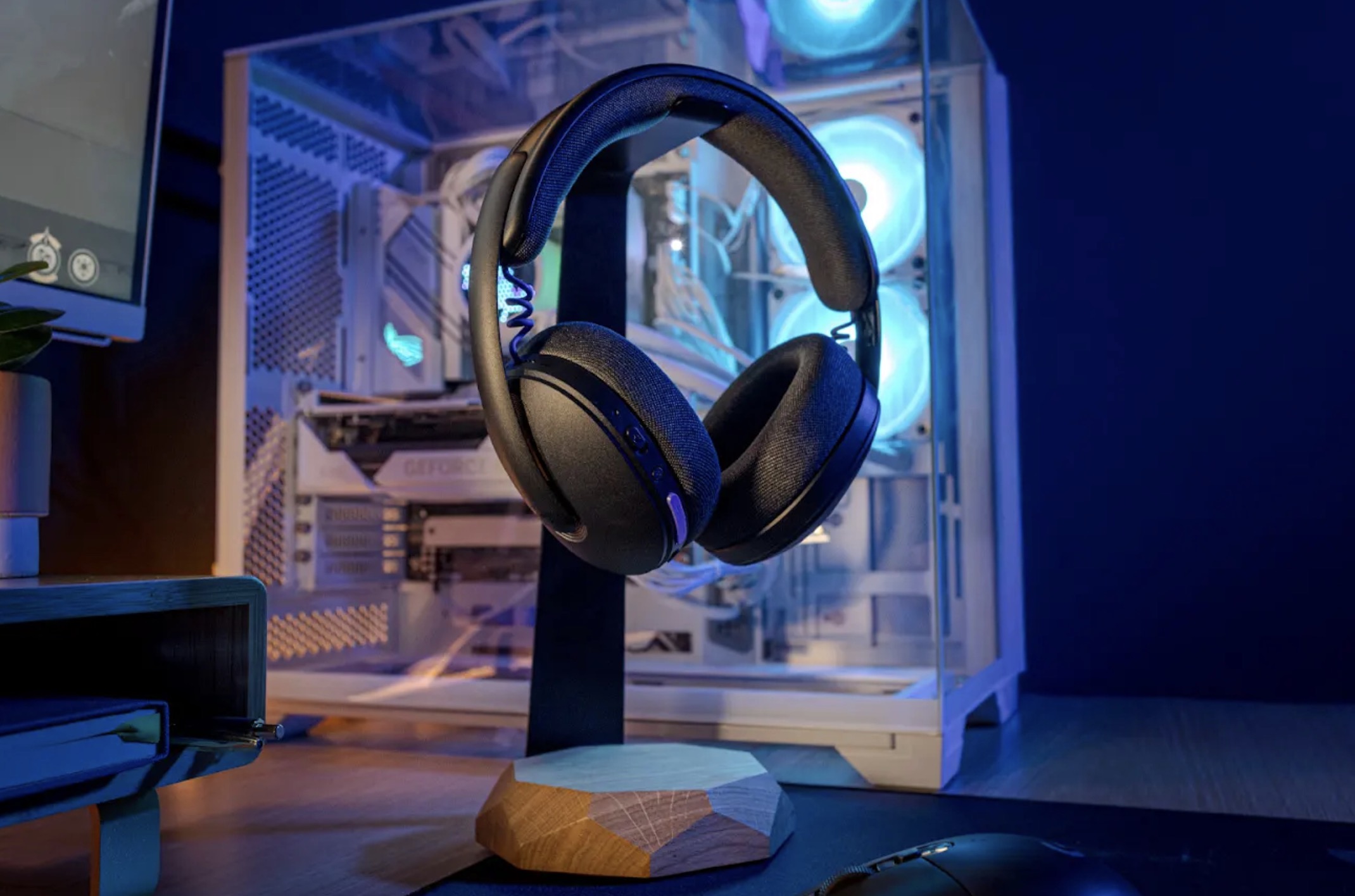 Le nuove cuffie G325 di Logitech sono ora ufficiali