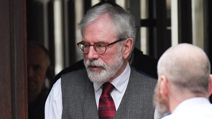 Si apre a Londra il caso giudiziario contro Gerry Adams