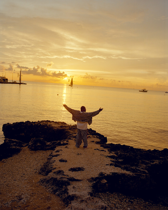 Alleyne a Cayman Cabana