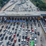 L’Indonesia deve far fronte ai timori legati al carburante mentre metà della sua popolazione viaggia per l’Eid