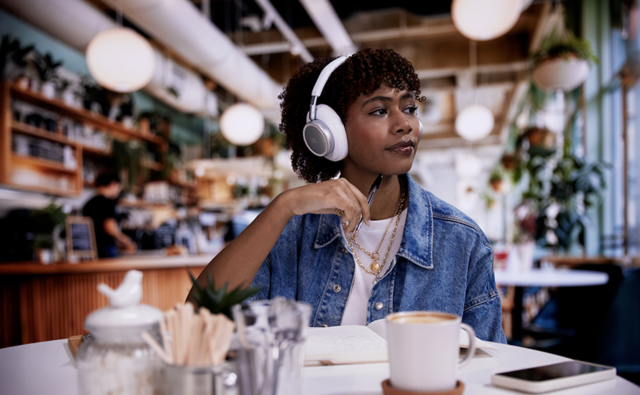 Hai bisogno di un nuovo paio di cuffie? JBL ti copre