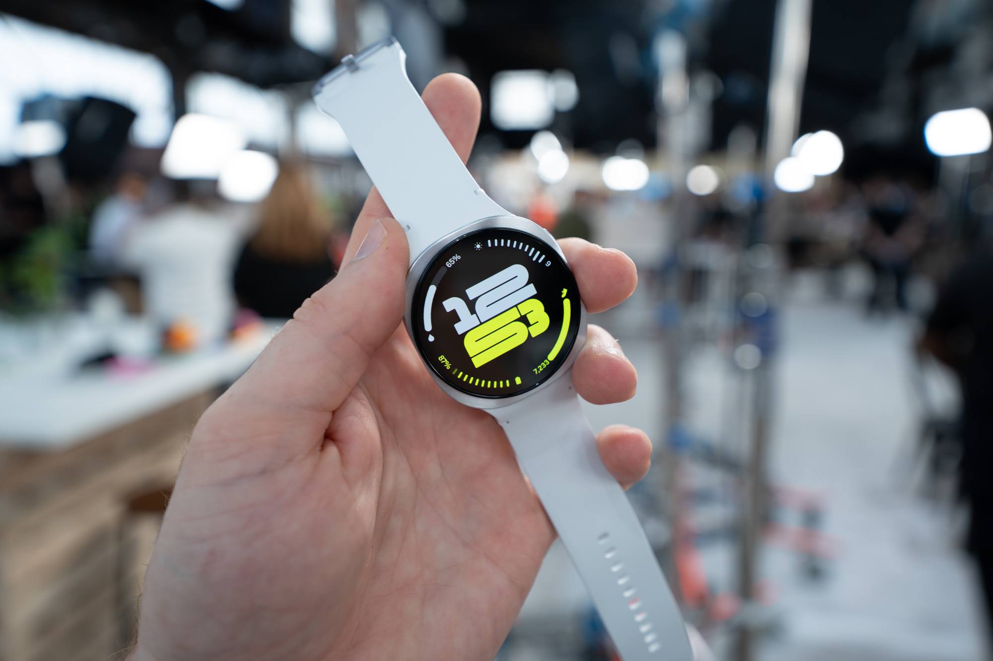 Il tuo Galaxy Watch ora può dire al tuo condizionatore quando ti sei addormentato