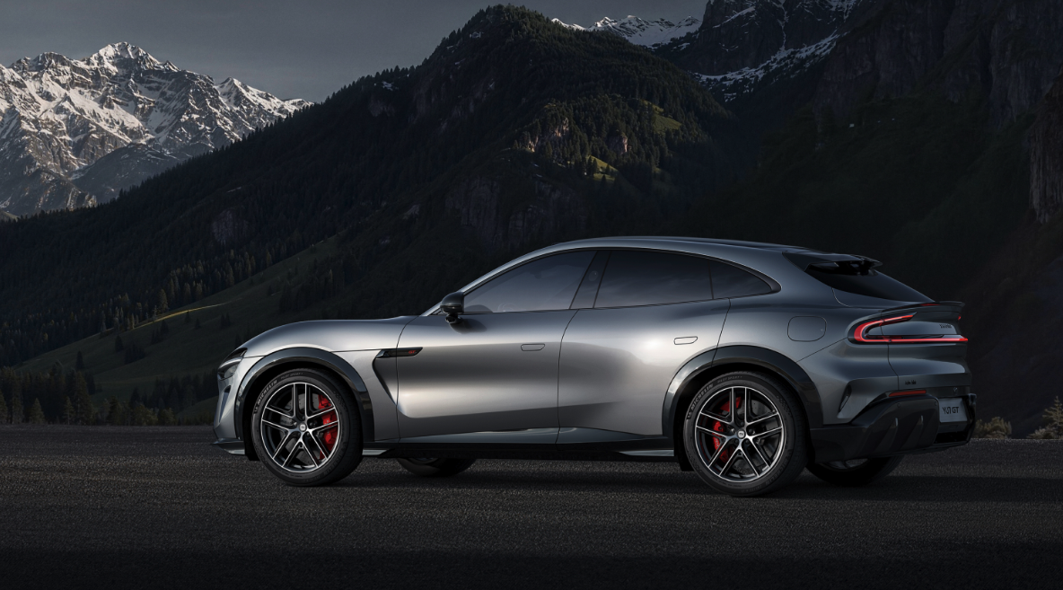 Xiaomi lancia ufficialmente il nuovo SUV elettrico YU7 GT