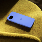 I prossimi aggiornamenti Android di Google affrontano le chiamate truffa, le ricerche di outfit e la condivisione di file iPhone