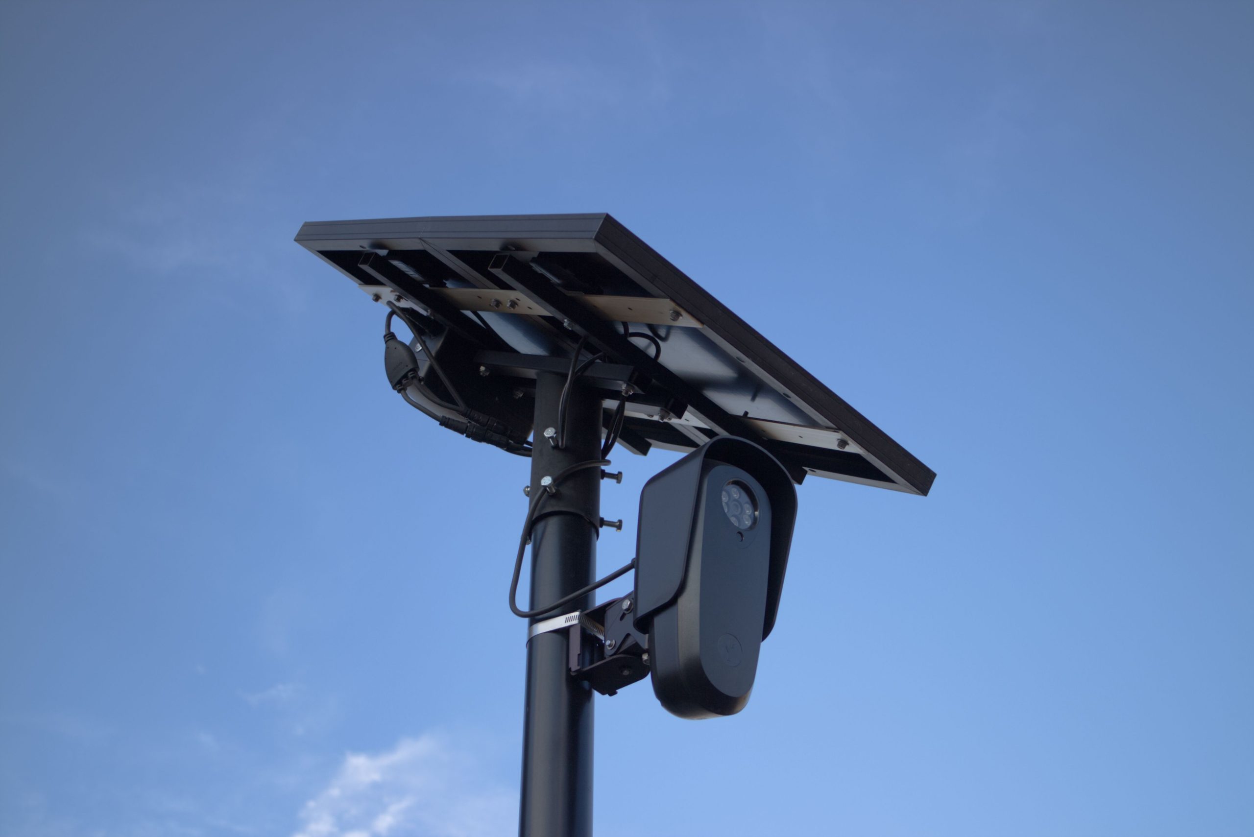 Il CEO di Flock difende la tecnologia "Surveillance State" e chiede un compromesso sulla privacy