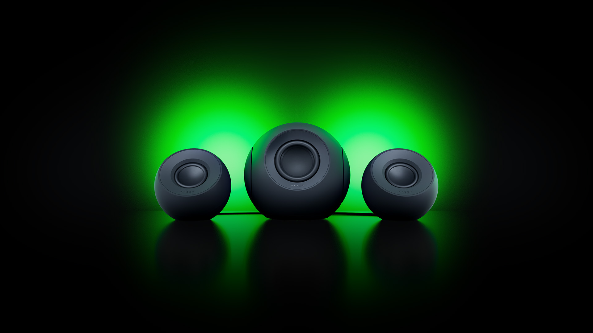 Razer presenta i suoi nuovi altoparlanti da gioco compatti: scopri Mako e Mako X